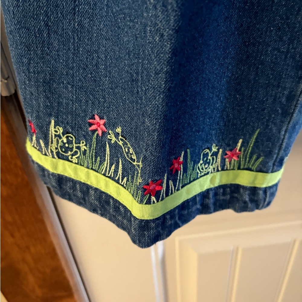 CJ Banks Denim Crop Pants w/Embroidery 18W Like New - Picture 3 of 10